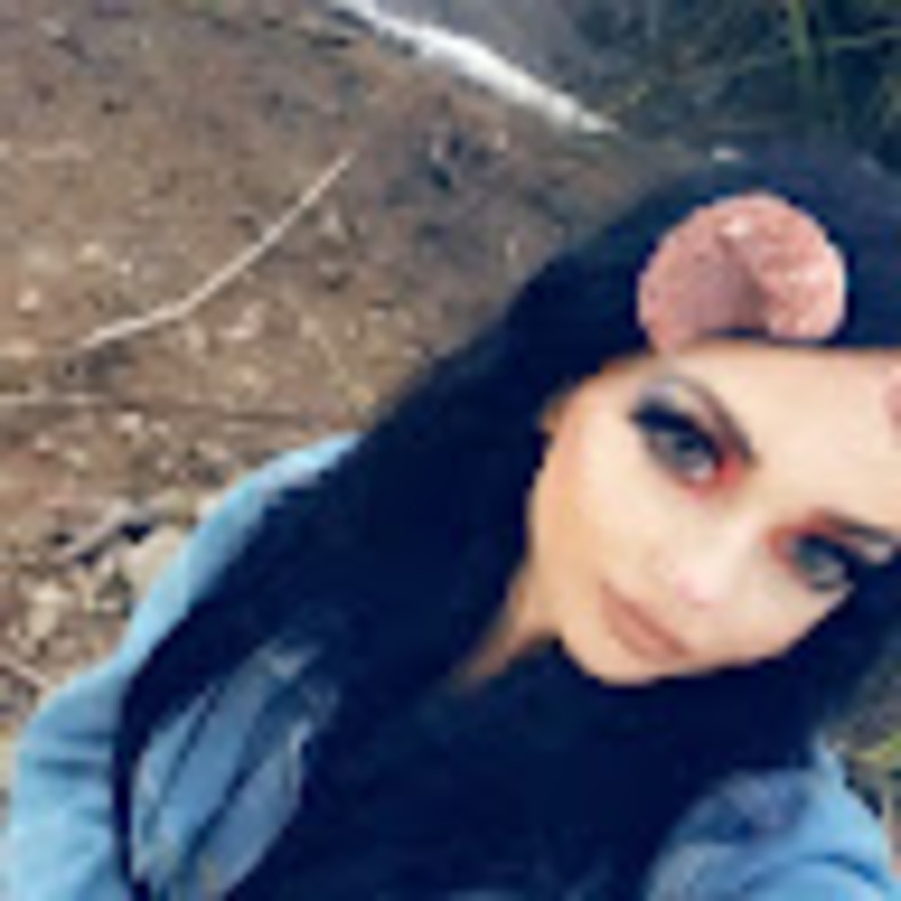 Meet your Posher, Jesychelsea